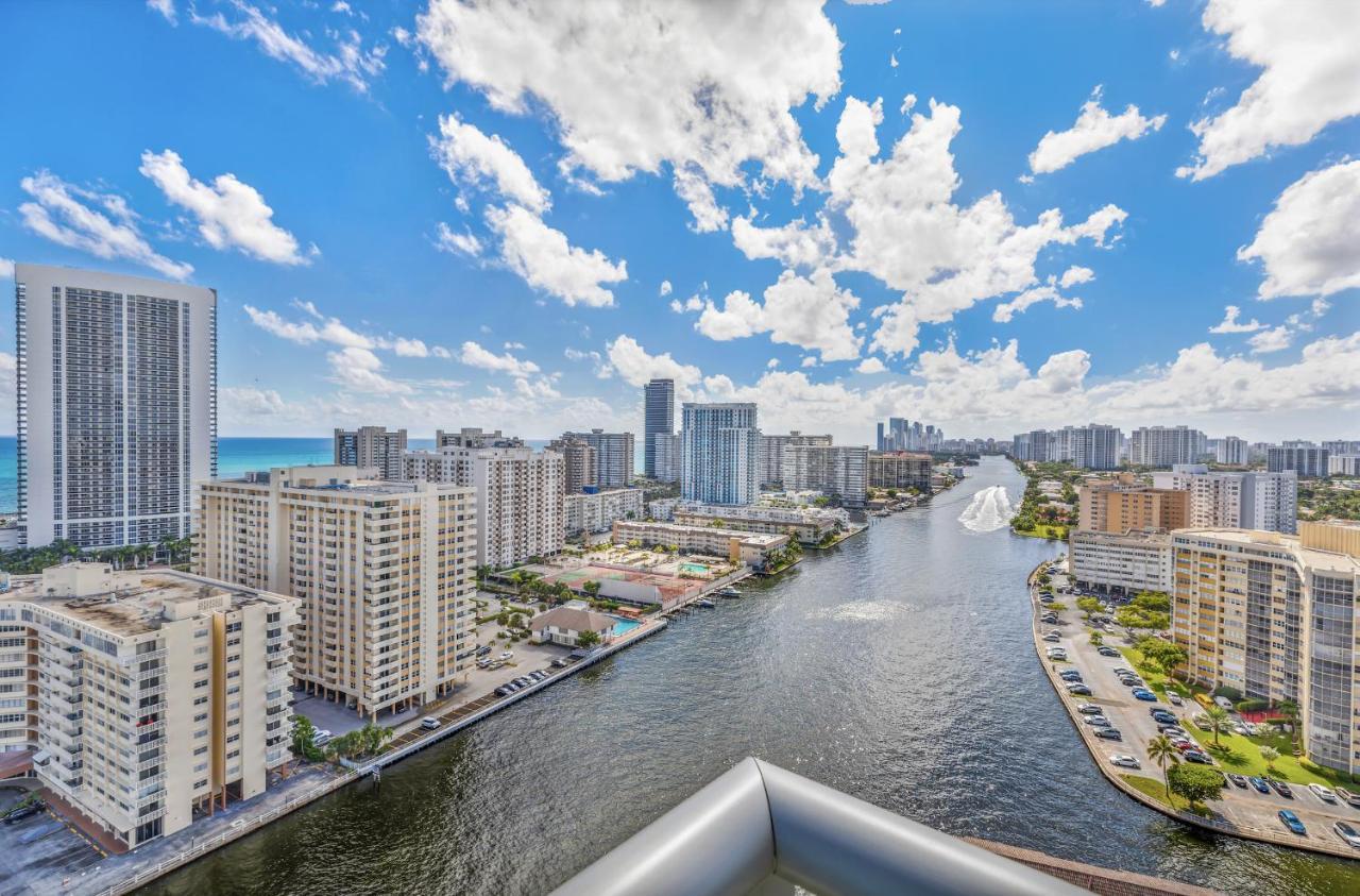 Resort-Style Living With Direct Ocean Views - 3Br Beauty Hallandale Beach Exteriör bild
