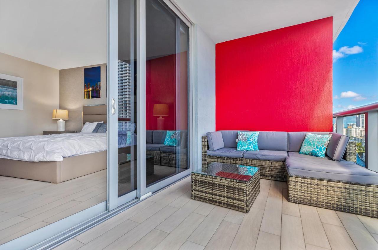 Resort-Style Living With Direct Ocean Views - 3Br Beauty Hallandale Beach Exteriör bild
