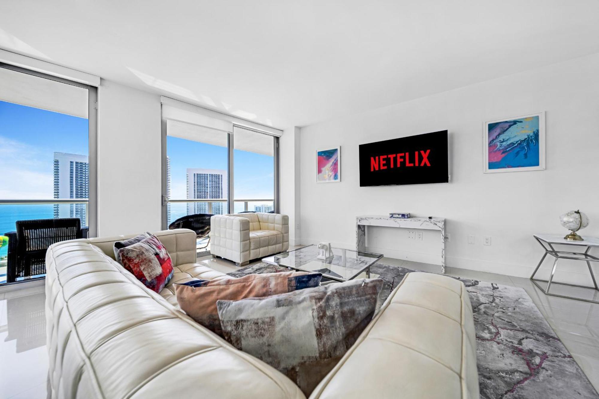 Resort-Style Living With Direct Ocean Views - 3Br Beauty Hallandale Beach Exteriör bild