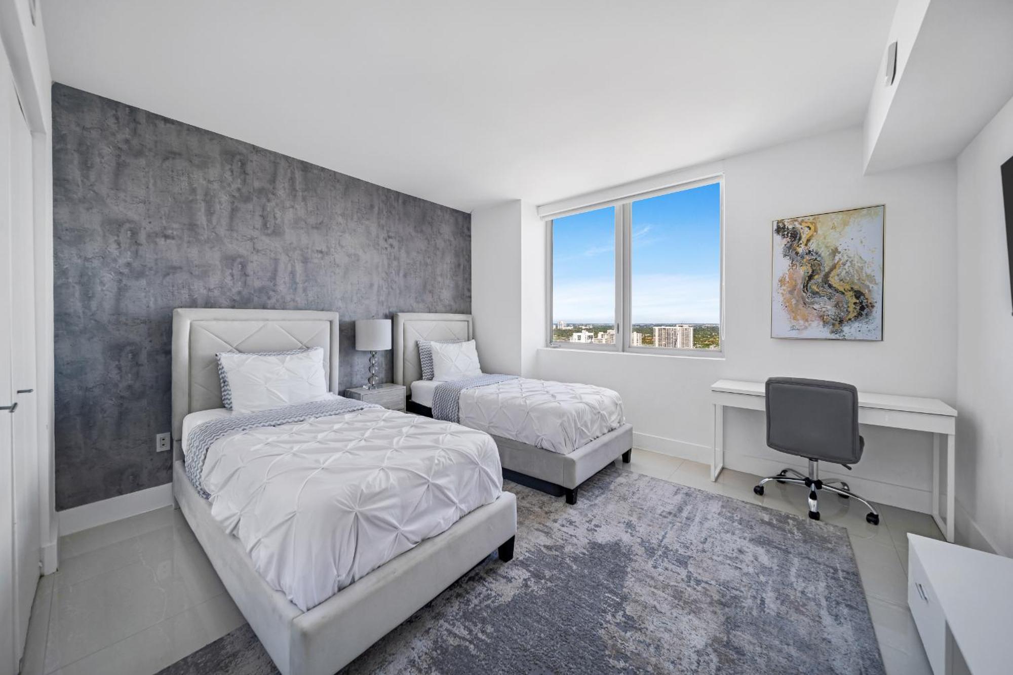 Resort-Style Living With Direct Ocean Views - 3Br Beauty Hallandale Beach Exteriör bild