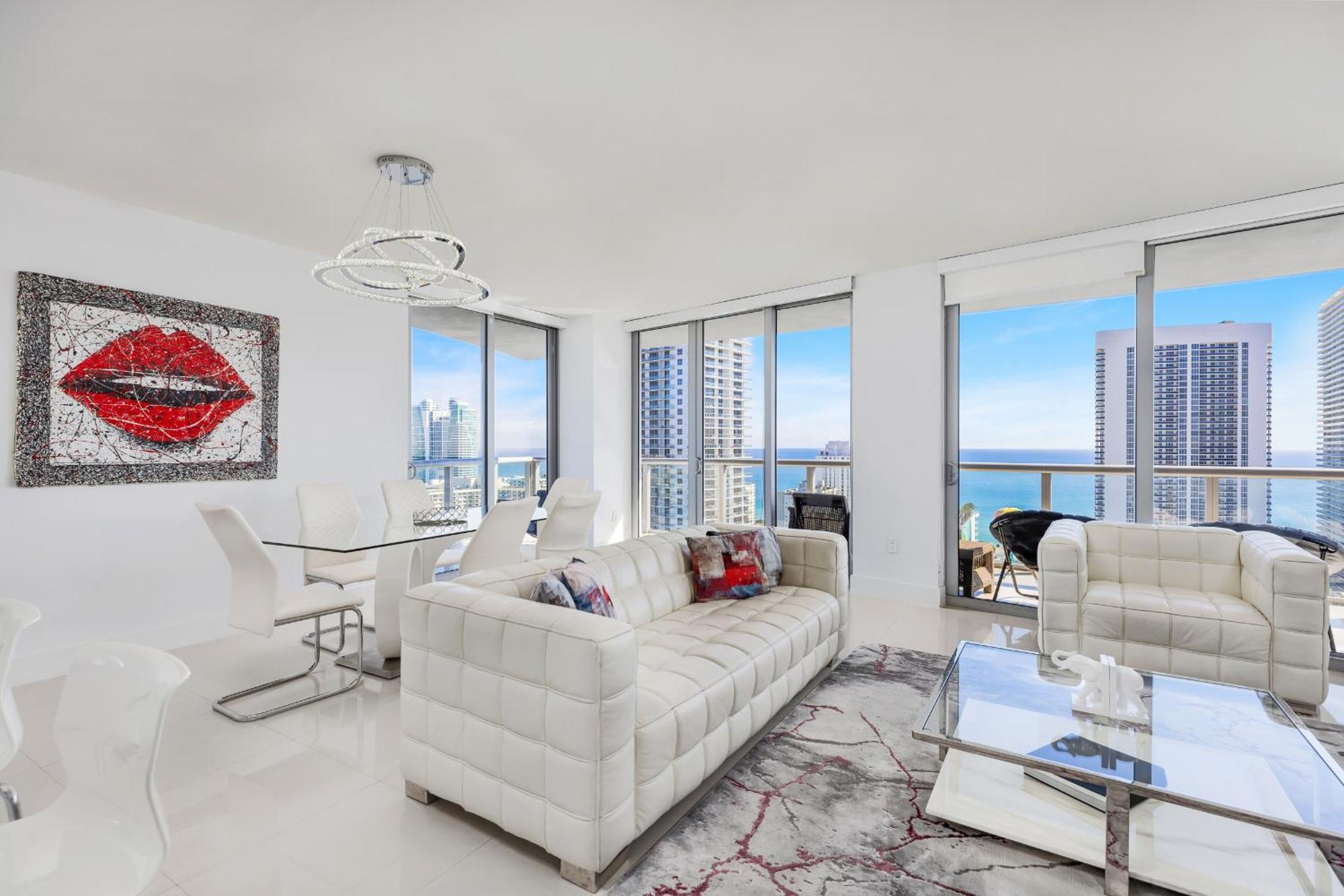 Resort-Style Living With Direct Ocean Views - 3Br Beauty Hallandale Beach Exteriör bild